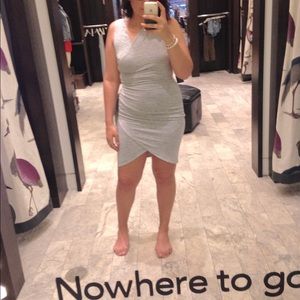 Salt and pepper dress size S > Aritzia